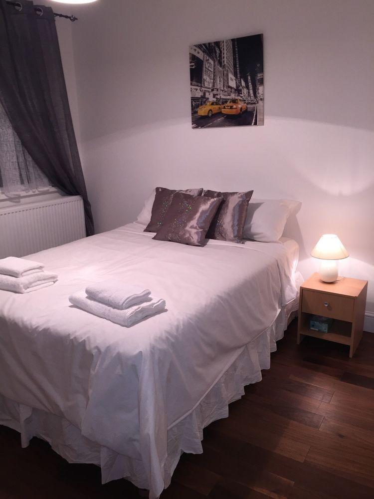 Paradise Accomodation Pensiune 2*