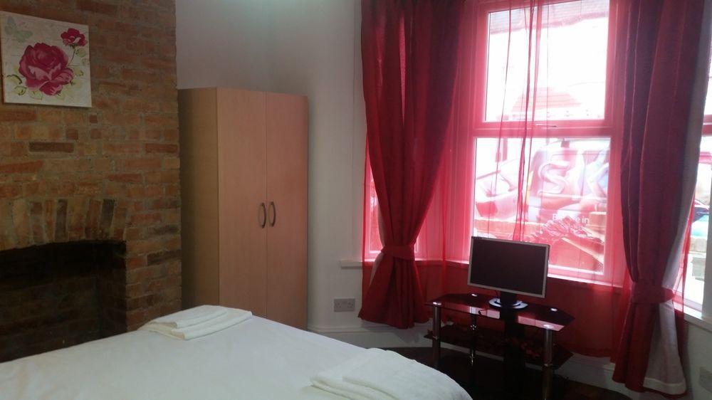 Paradise Accomodation 2* Londra