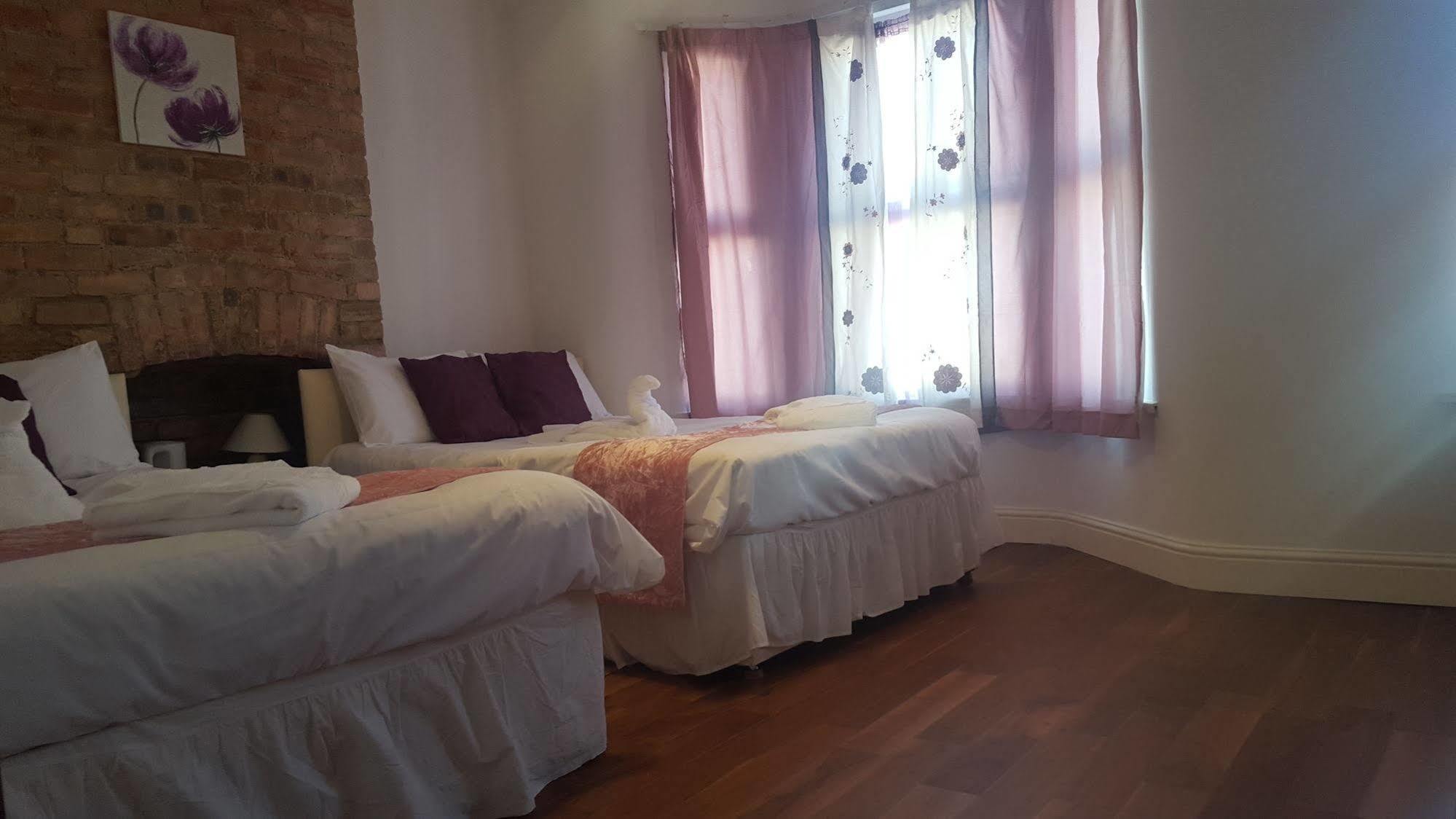 Paradise Accomodation Londra