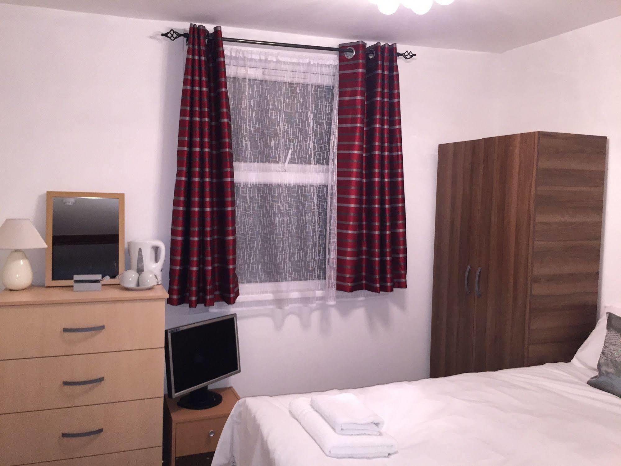 Pensiune Paradise Accomodation Londra